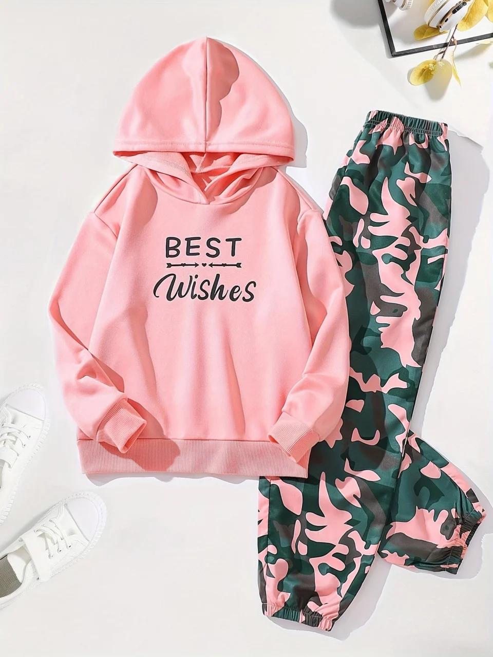 Girls Letter Print Camouflage Hoodie Pants 2-Piece Set Fall