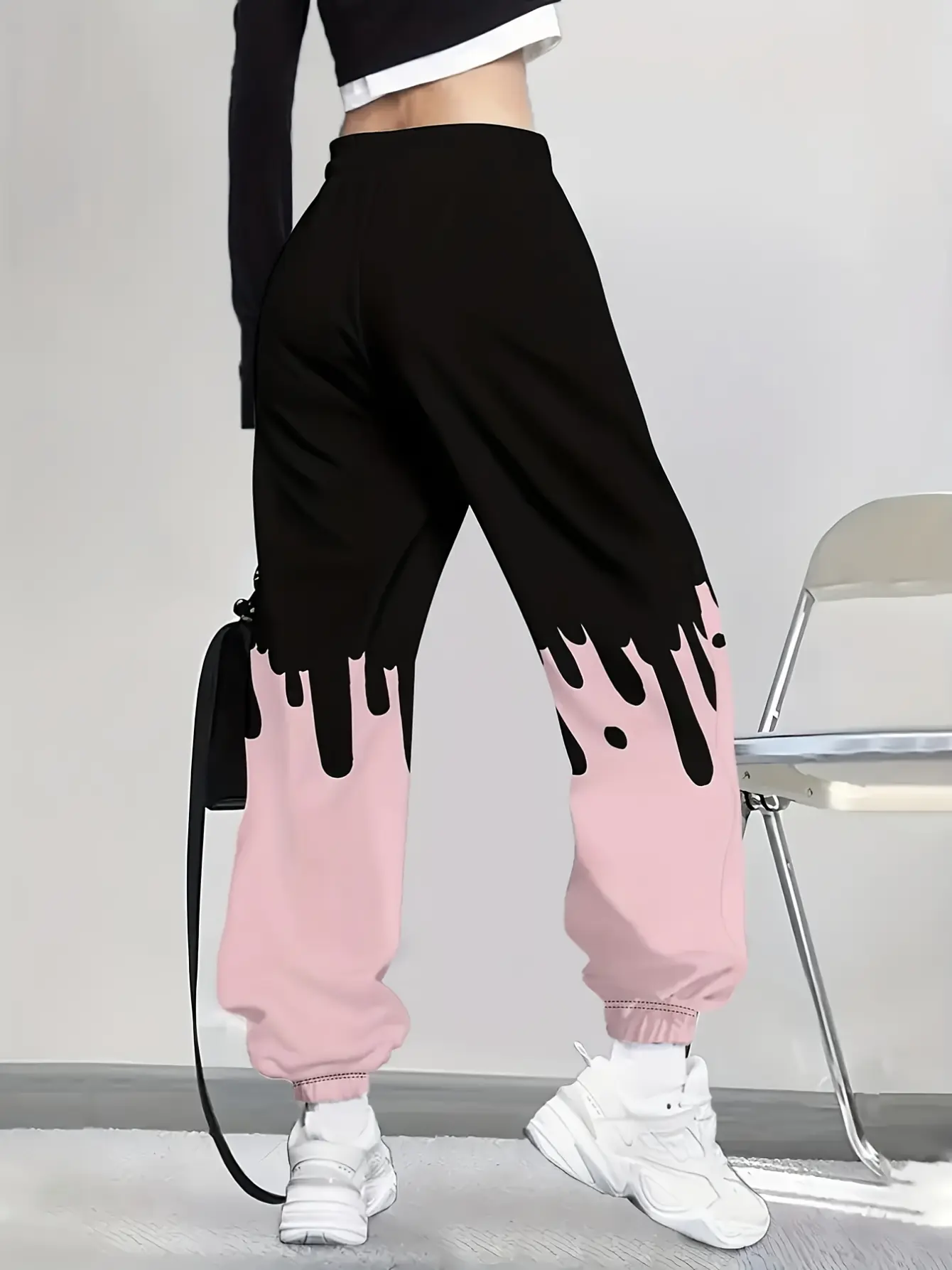Women’s Gradient Skull Print Drawstring Streetwear Pants gallery view