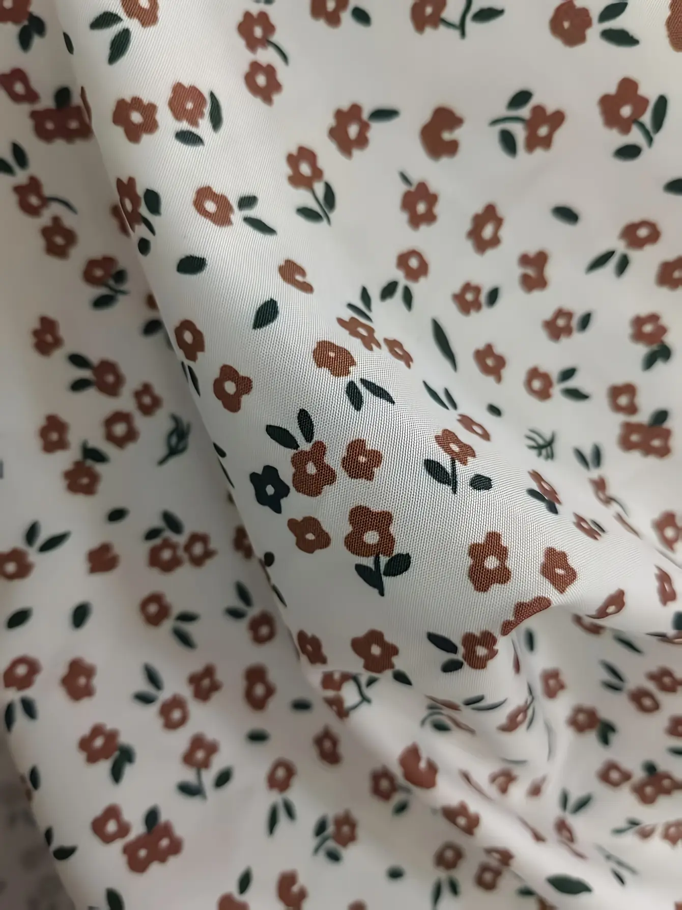 Women’s Sleeveless Top and Ditsy Floral Skirt Set gallery view