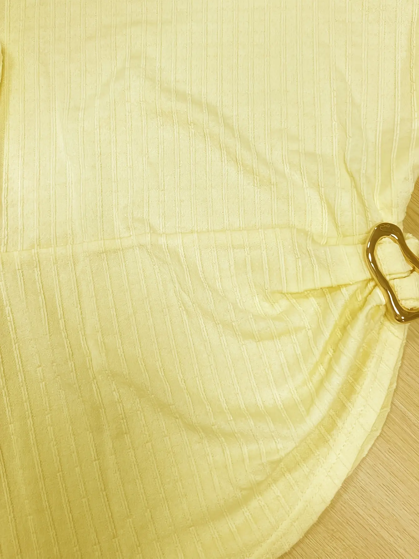 Women’s Ring-Detail Ruched Asymmetric Top gallery view